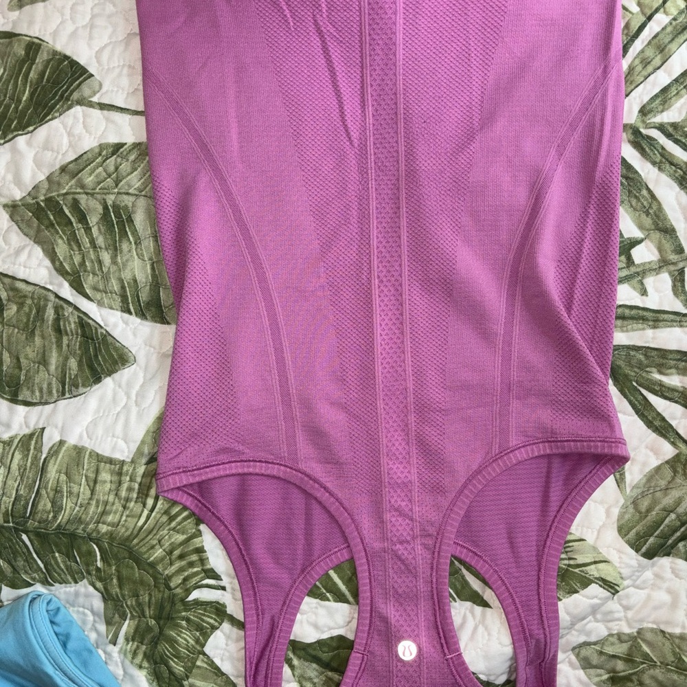 Lululemon Swiftly Tech Racerback Tank Top 2.0